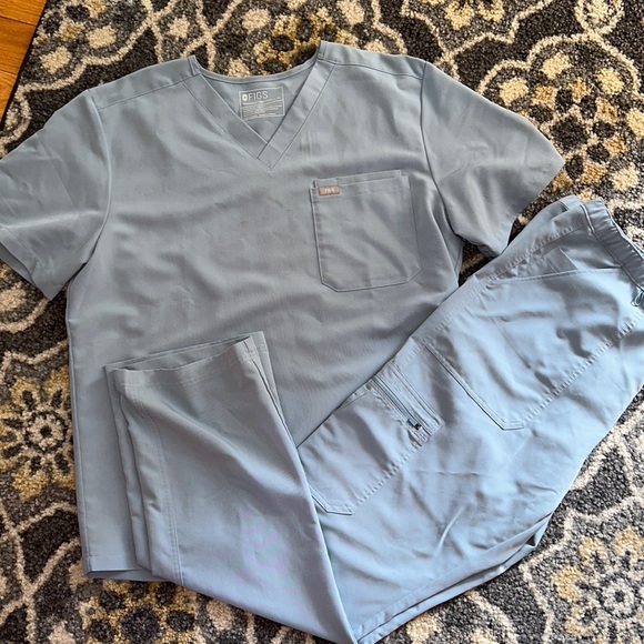 Figs Other - Men’s Figs scrubs (Set) XL